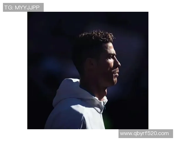 足球明星炫酷头像大赏展现球场风采与个性魅力的完美结合